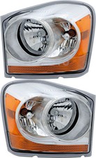 For 2004-2005 Dodge Durango Headlight Halogen Set Driver And Passenger Side