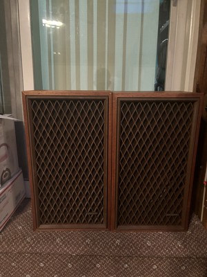 Vintage Radio Shack Realistic Walnut Home Stereo Speakers 1970s Made in Japan