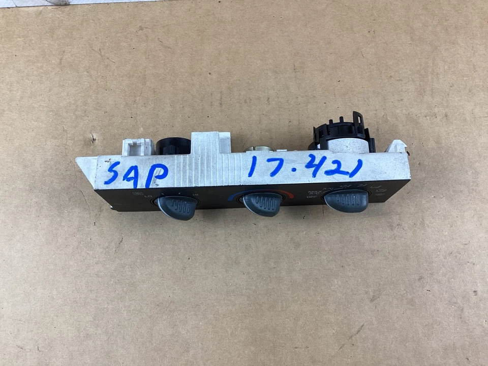 Chevrolet Astro 1996-2005 calefacción aire acondicionado control climático temperatura 16202950 Foto 2 de 4