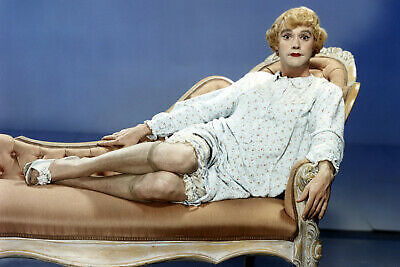 Some Like It Hot Jack Lemmon reclining on sofa as Daphne 11x17 Photo