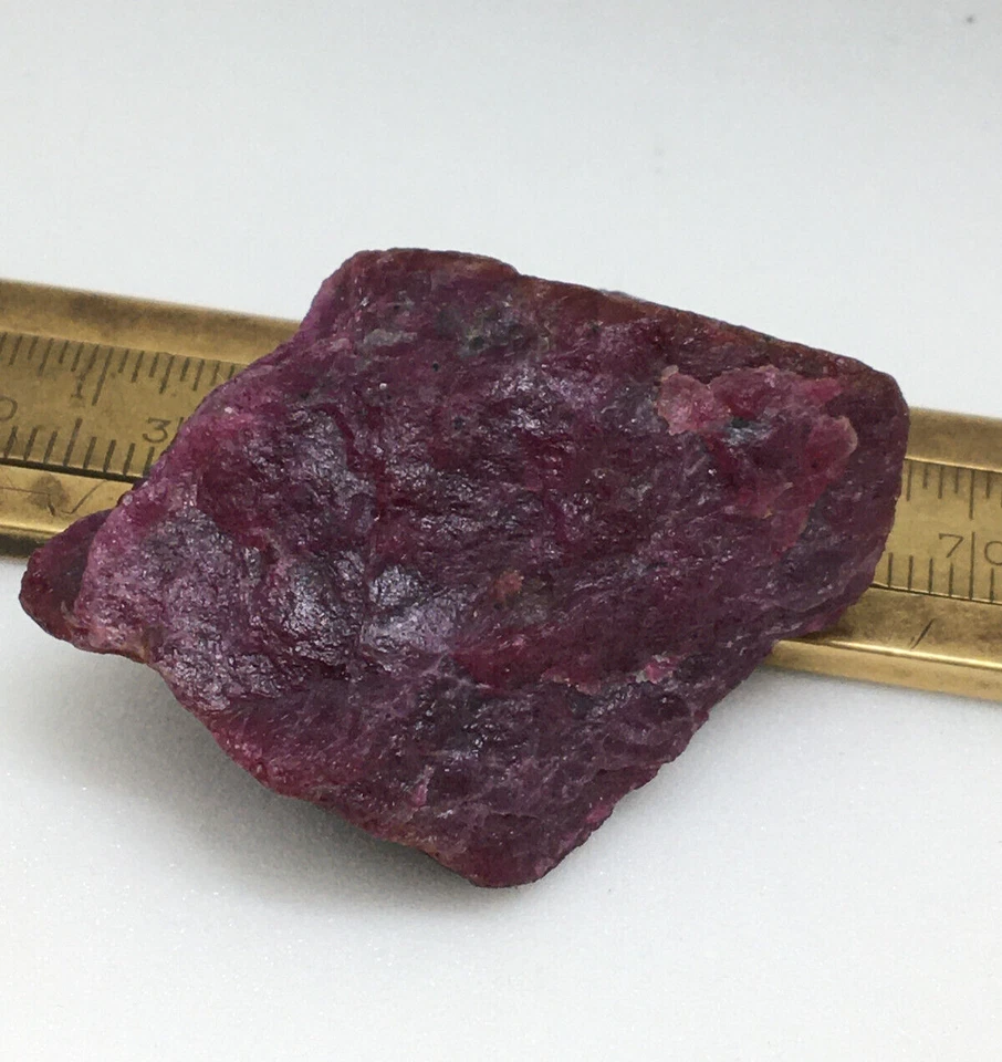 128.35 carat natural raw ruby rough red pink color healing chakra good stone - Image 3 of 4