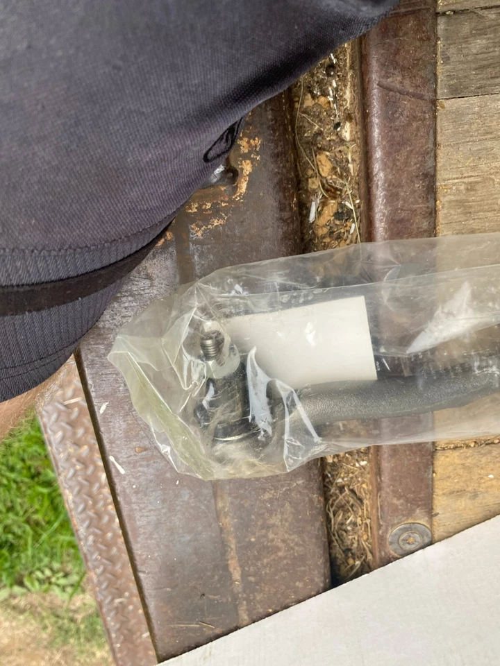 (1) ¿Un OEM GM ACDelco 1989-1998? Extremo interior de varilla de amarre Chevrolet Chevy Tracker Foto 3 de 4