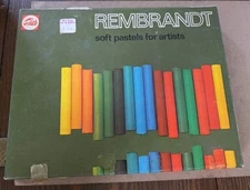 Vintage REMBRANDT Soft Pastels for Artists Talens (300C) 45 L 