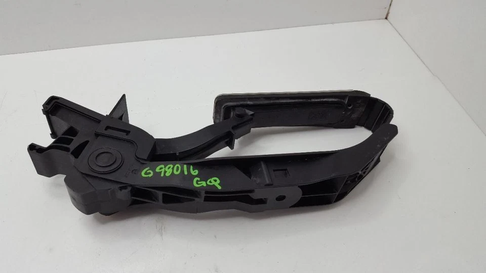 Pedal de combustible Pedal de gas con sensor 2006 07 08 09 Mercedes Benz CLK350 Foto 4 de 4