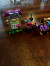LEGO Juniors: Stephanie's Horse Carriage (10726) W/INSTRUCTIONAL MANUAL 100%