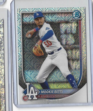 2025 Bowman Chrome #26 Mookie Betts Mojo Refractor Dodgers