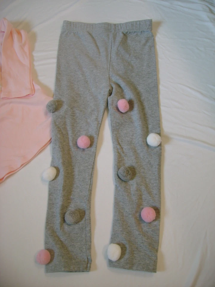 Juego de Leggings Mud Pie NIÑAS Cisne Talla 4T 4 ROSA Plumas PUFFS Blanco Gris Vacaciones Foto 4 de 4