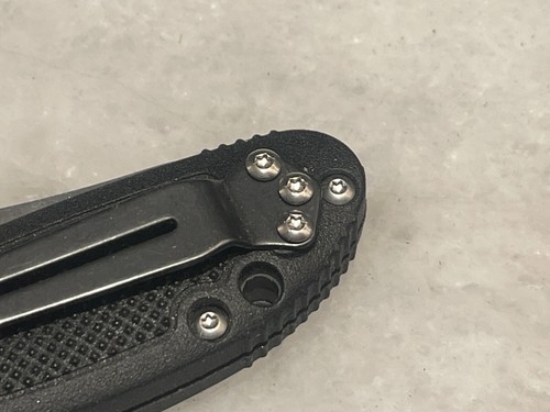 Edelstahlschrauben für Benchmade Mini Griptilian 555 556 557 Messer Nylon Griff - Bild 7 von 8