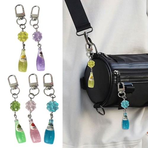 Handmade Resin Charm Unique Style Hanging Ornament for Youthful Trendsetters - 第 2/8 張圖片