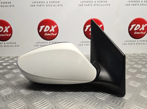 HYUNDAI I30 GD 2012-2017 GENUINE DRIVERS SIDE MANUAL FOLD MIRROR 87620-A6110 TCW
