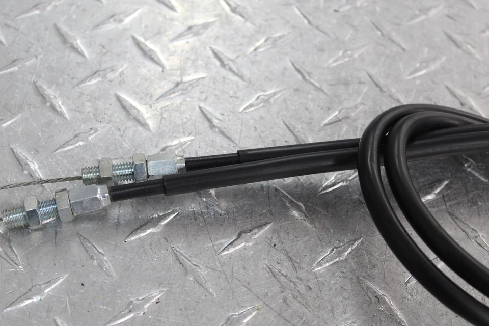 2003 SUZUKI GSXR600Z LIMITED THROTTLE CABLES LINES - Image 4 of 4