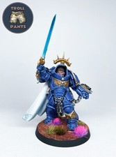 Warhammer 40k - Ultramarines - Captian in Gravitas Armour - Space Marines