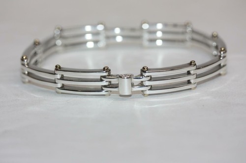 north face x supreme red jacket