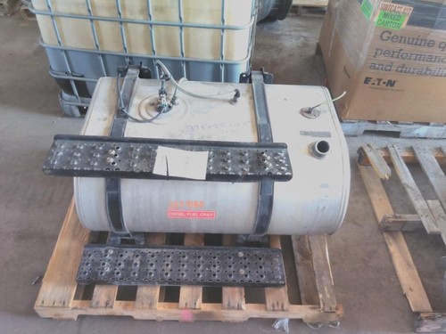 For 2018 INTERNATIONAL 4300 FUEL TANK Left , IL