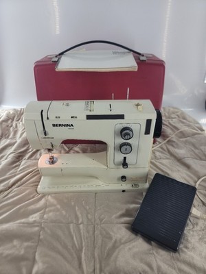 Bernina 830 Record Sewing Machine with Case & Accessories WORKS