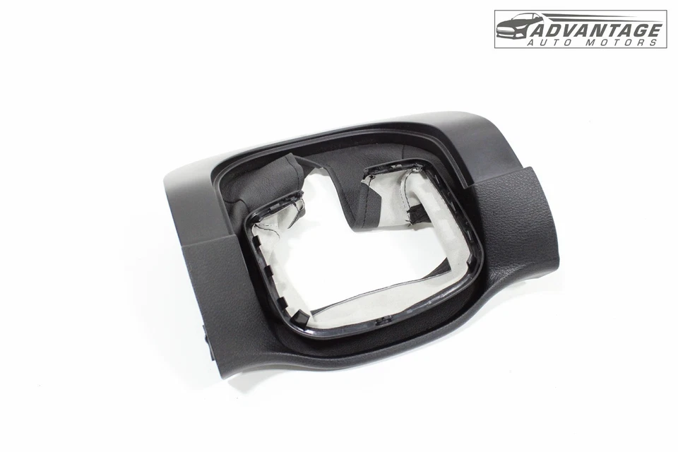 Chrysler 300 S 2018-2023 panel de columna de dirección cubierta superior cubierta embellecedor OEM Foto 3 de 4