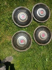 1981-1987 Pontiac 14 Hubcaps Oem Classic Vintage Used Set 6