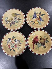Lenox WINTER GREETINGS Everyday Set of 4 Different Birds Salad/Dessert Plates