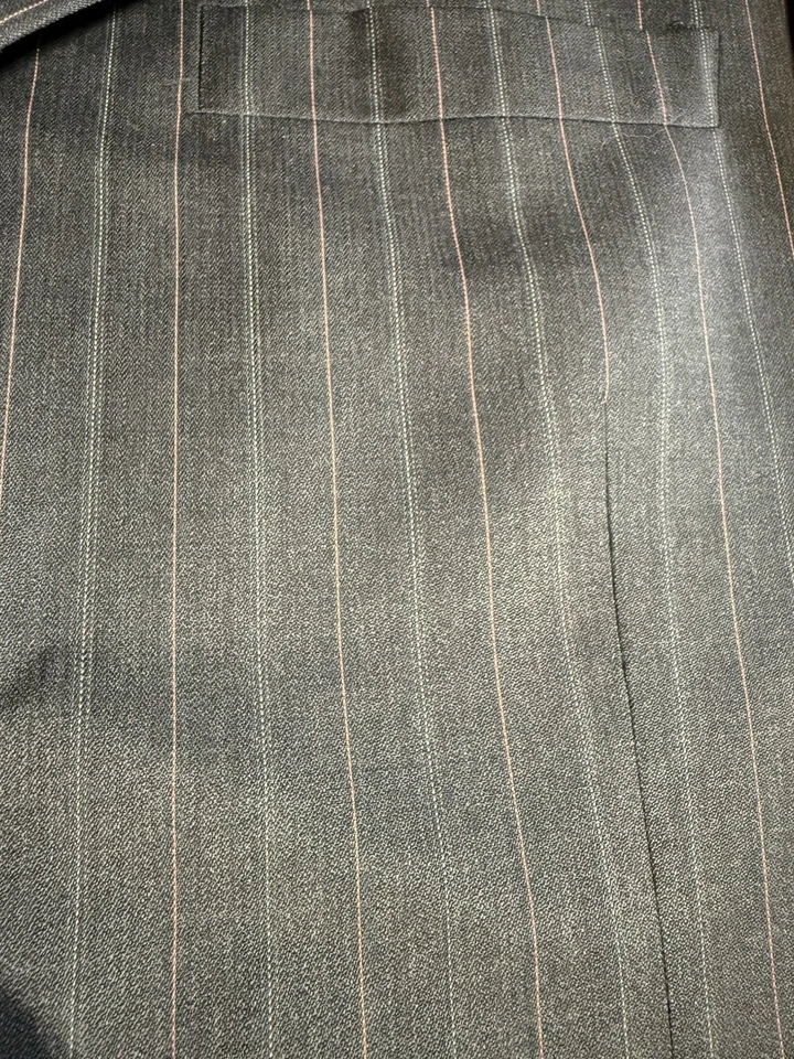 Blazer Burberry London 42S vintage para hombre lana a rayas 2 botones hecho en la Unión en EE. UU. Foto 4 de 4