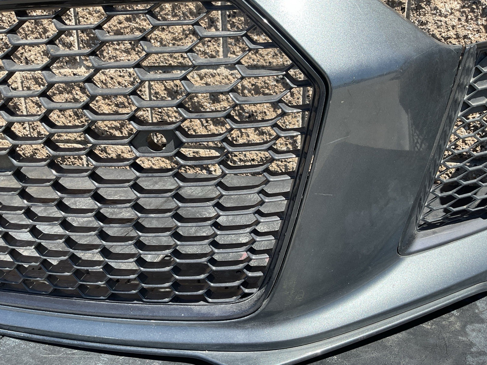 2015 2016 2017 2018 AUDI R8 FRONT BUMPER USED OEM