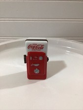 Coca-Cola Vending Machine Trinket Box PHB Midwest Cannon Falls 1999 Porcelain