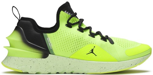 Men\'s Nike Air Jordan React Havoc Volt Sneakers Sz 10 Athletic Gym Jordan React Havoc mens 10 | eBay main image 2