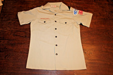 Boy Scouts of America BSA Men's Shirt Tan Small 14-14 1/2 Sewn Patches