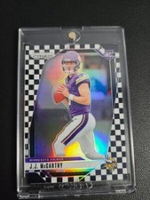Tablero de ajedrez blanco y negro Panini Prizm JJ Mc Carthy RC #400 2024 SSP