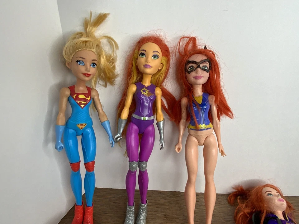 DC Comics Super Hero Girls Batgirl Superwoman Starfire Poison Ivy Harley Quinn Foto 3 de 4