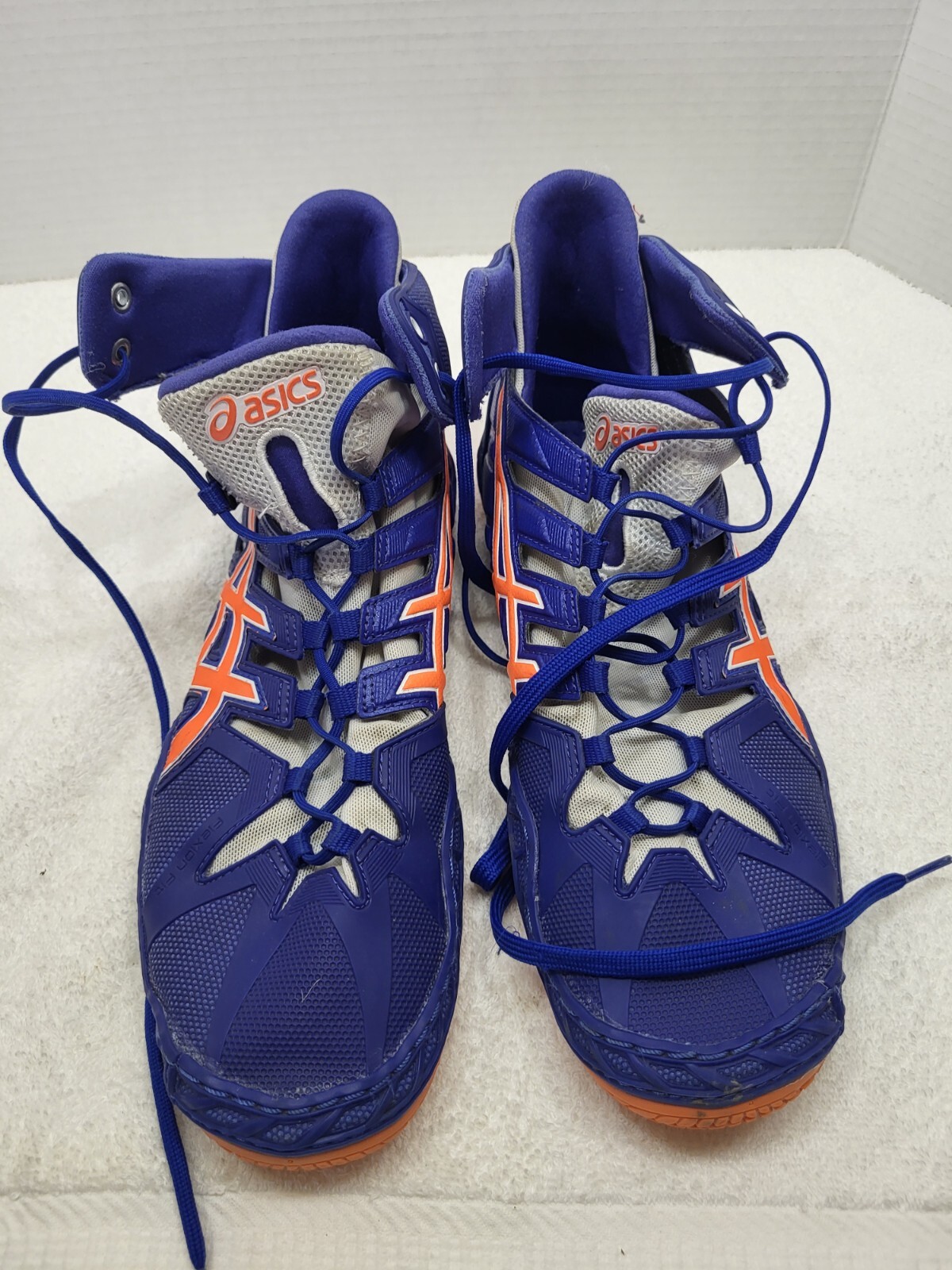 asics omniflex attack 2