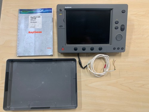Raymarine Raytheon RC630 con cubierta de protector solar, manual del propietario