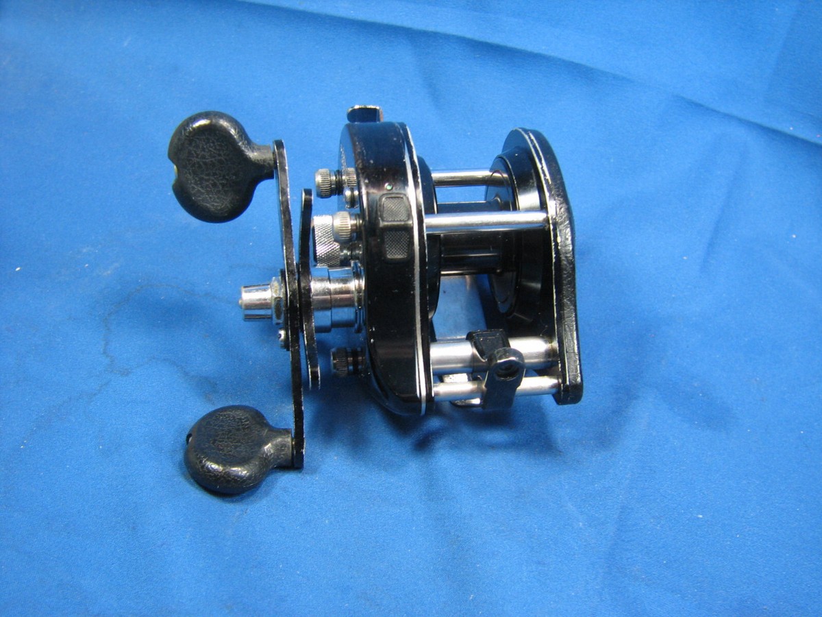 Vintage Lew's Speed Spool Model BB-1 by Shimano 1st Model Vintage Lew's Speed Spool Model BB-1 by Shimano 1st Model