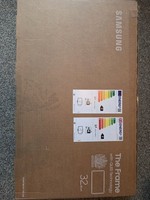 Samsung The Frame QE32LS03CBUXXU 32in QLED 1080p FHD Smart TV