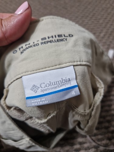 Columbia Omni-Shield Advanced Repellency Beige Womens Size 4 Short Shorts - Picture 15 of 18