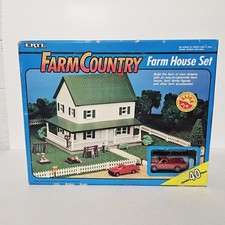 Ertl Farm Country Farm House Set 1991 Click Fit 40 Pieces Vintage