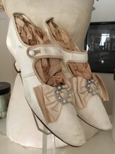 RARE Antique Victorian Edwardian Ivory Kid Leather Wedding Shoes Silk Embellish