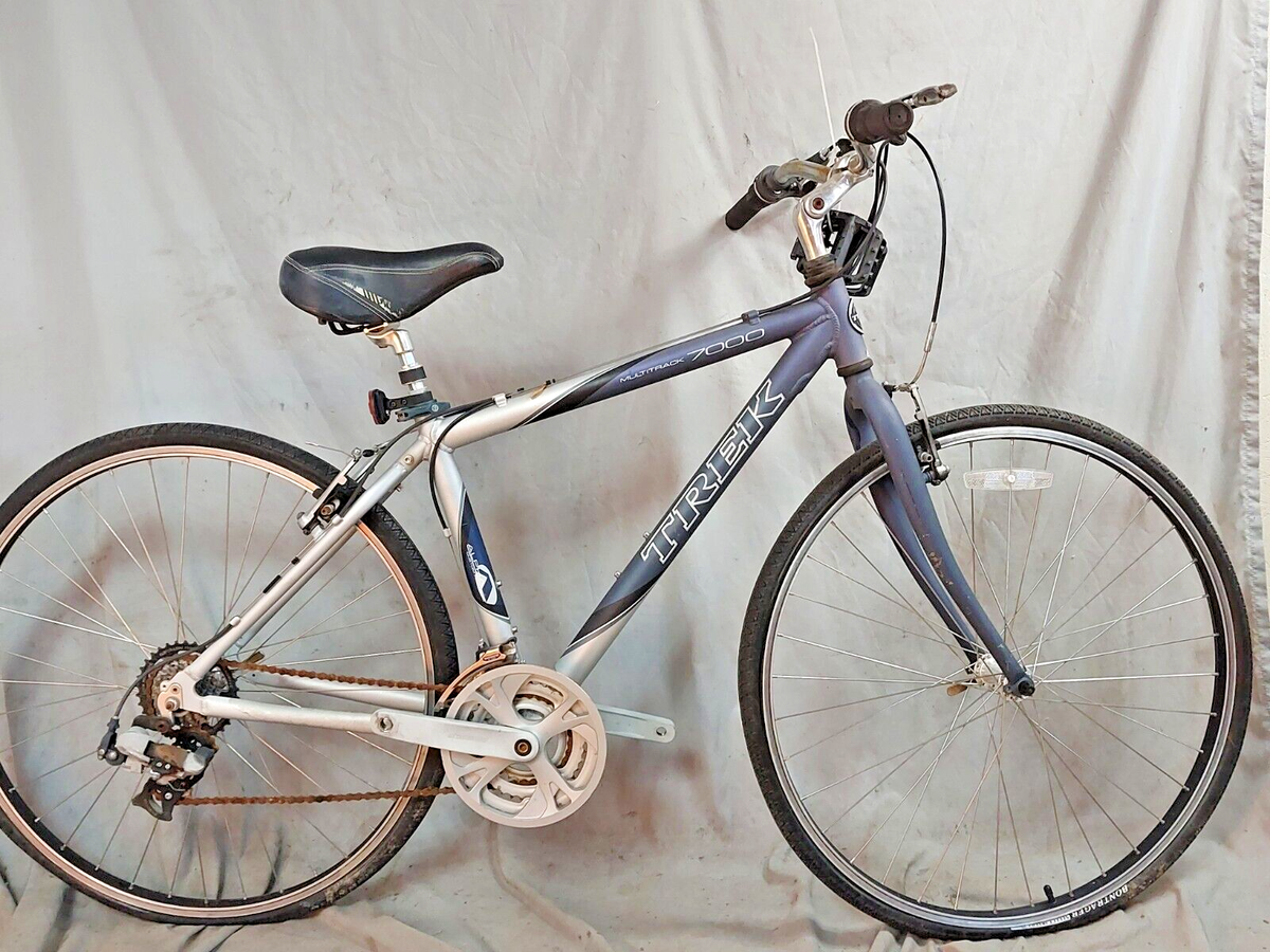 2005 Trek Multitrack 7000 Hybrid Bike Medium Grip V-Brakes