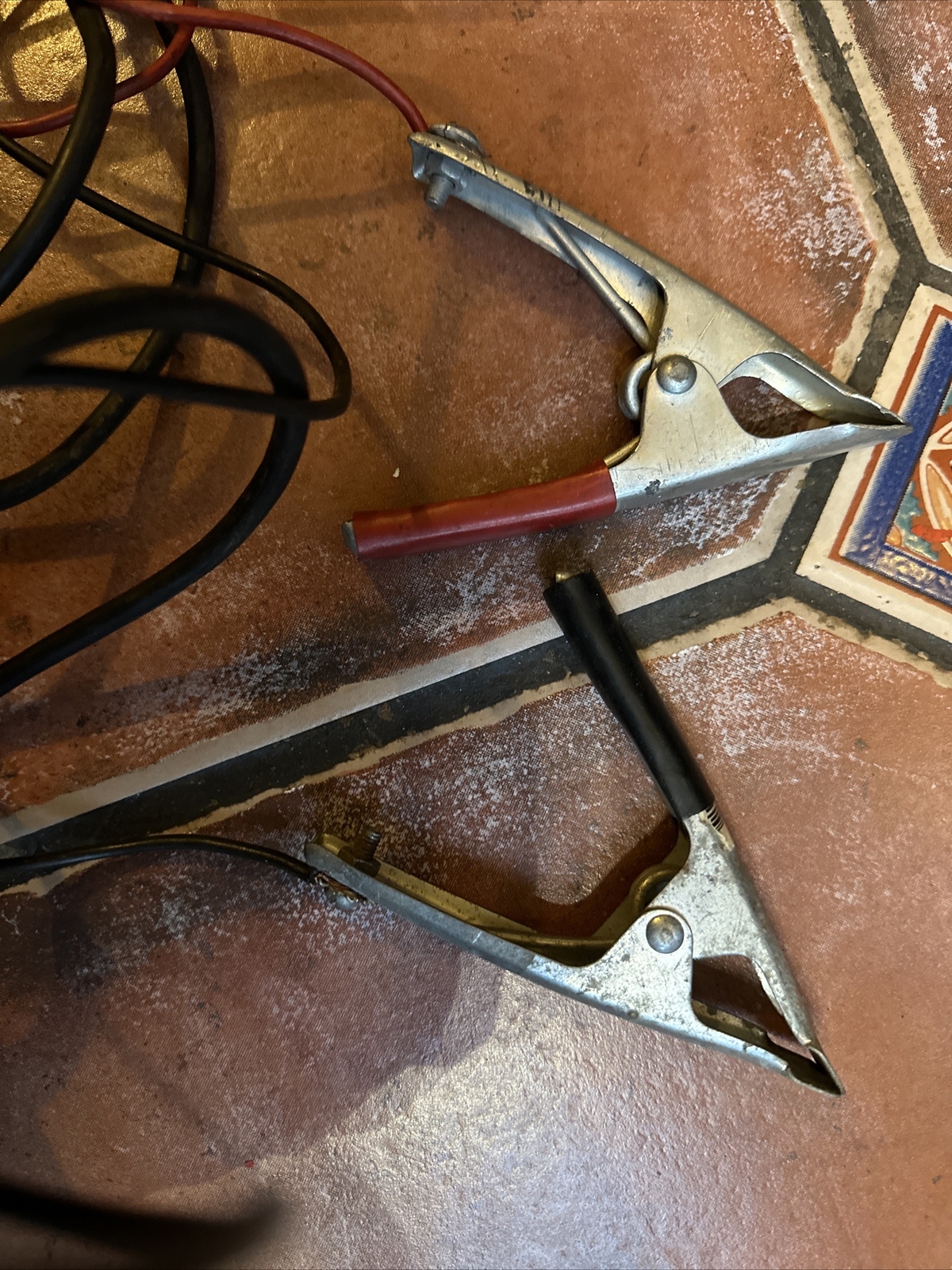 Absaar 6/12 Volts 11 Amp. Car Battery Charger. eBay