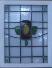 MACKINTOSH ROSE MIDSIZE OLD ENGLISH LEADED STAINED GLASS WINDOW 21 3/4" x 28"