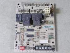 Honeywell ST9120C5013 Furnace Control Circuit Board HQ1170063HW