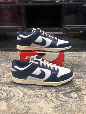 W NIKE DUNK LOW PRM 'VINTAGE NAVY' - SIZE 9 WOMENS US (7.5 MENS)-BNIB -DEADSTOCK
