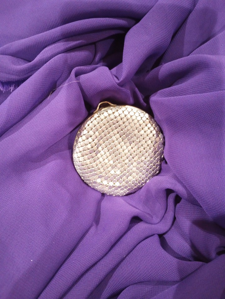Vintage Art Deco metal mesh compact eBay