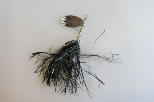 Lot #2500 Buchertail Musky, Muskie, Pike Spinner New Out Of Package - Picture 2 of 2