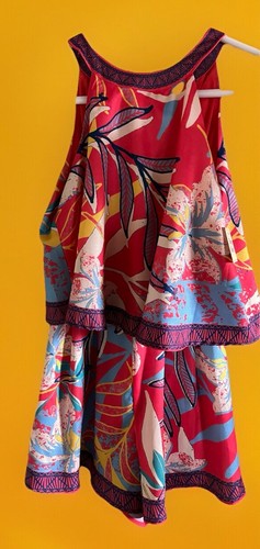 "Flying Tomato" brand Romper - multicolor floral layered w/ halter neck XS NWT - Picture 1 of 3