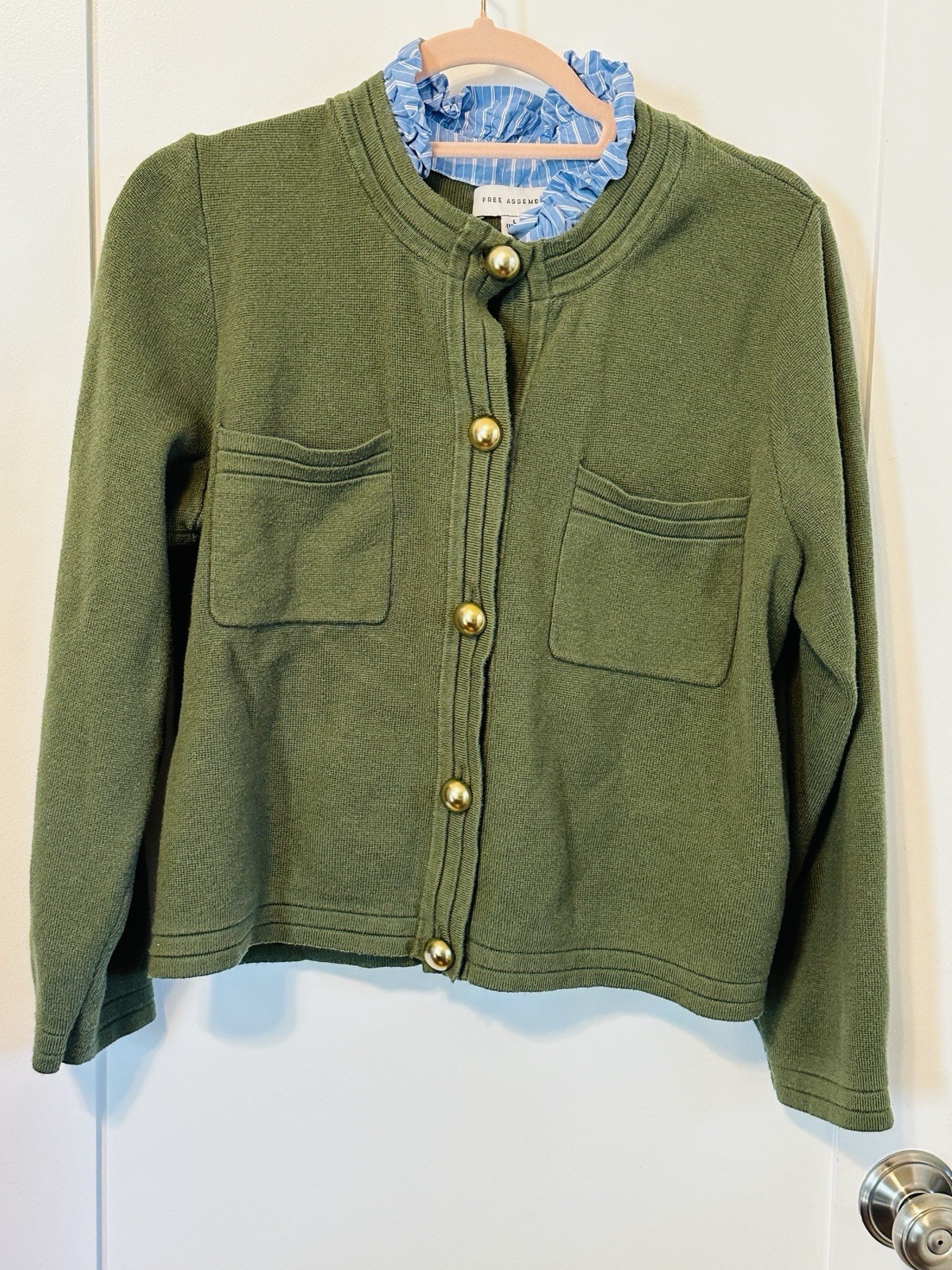 Free Assembly Green Knit Cardigan Sweater L Round Neck Button Long Sleeve Women