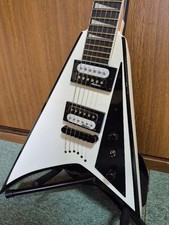 Chitarra Elettrica Jackson Bianco/Nero 24F Prodotto Funzionante