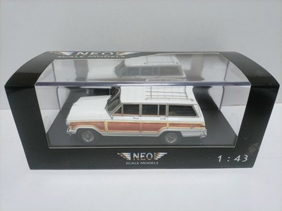 Neo 1:43 Jeep Grand Wagoneer four-wheel drive off-road car model