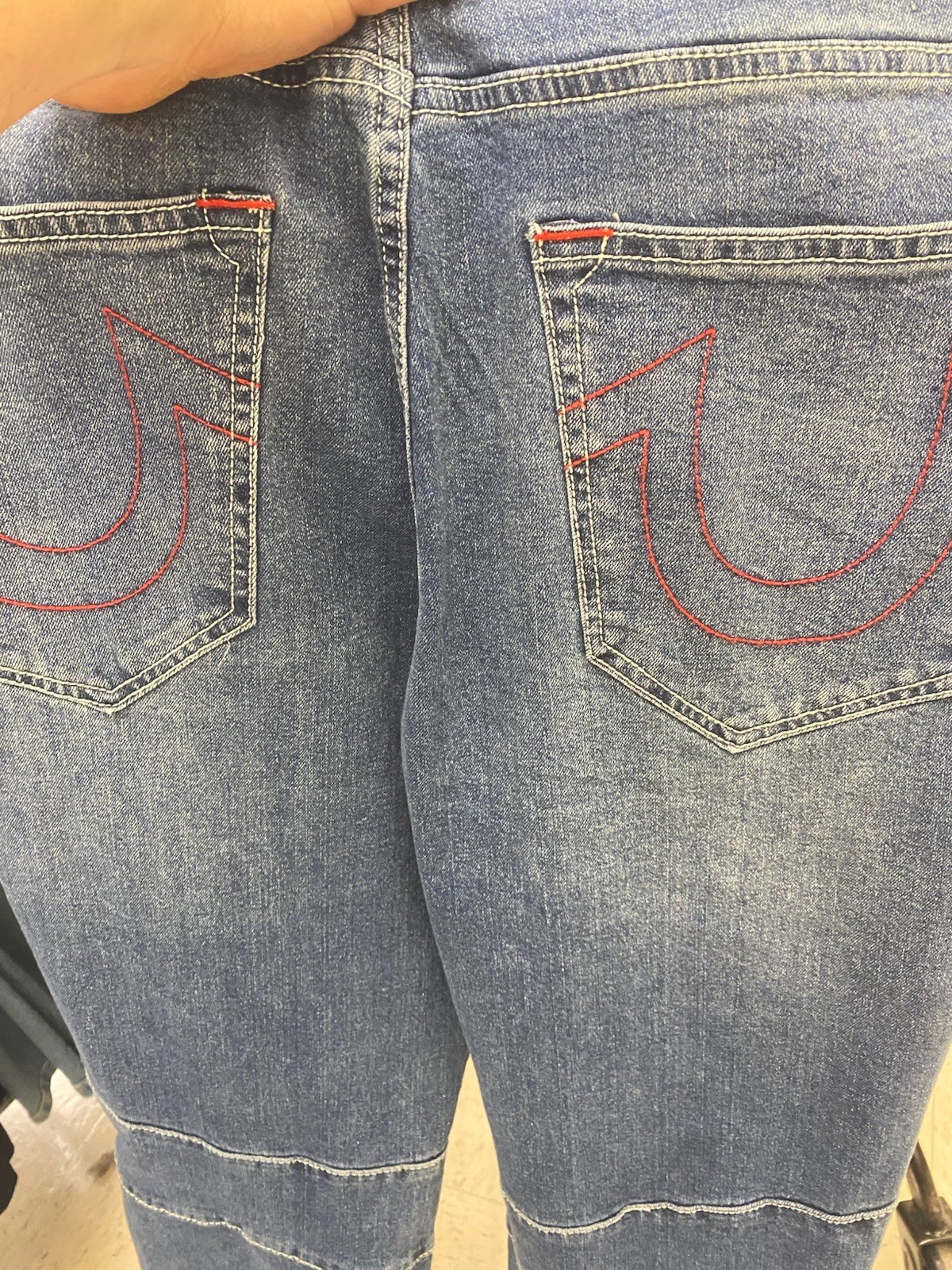 True Religion Blue Medium Wash Denim Jeans Embroidered 5-Pocket Men