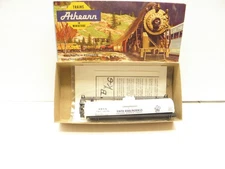ATHEARN 42' SINGLE DOME TANK CAR -1979 RAILRODEO - HO SCALE - KIT