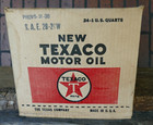 Antique cardboard Texaco Motor oil box holds 24 quarts dated may 21 1938 — photo 1